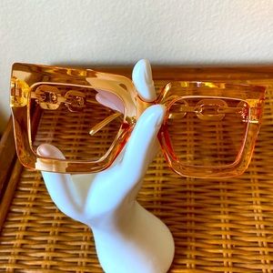 5/$10 ❤️❤️❤️NEW Vintage Style Square Orange Orange Gold Sunglasses